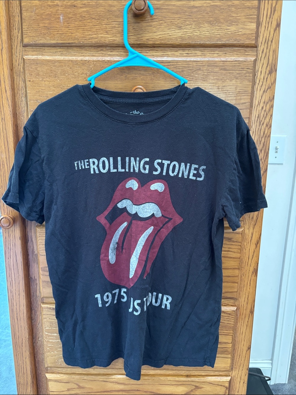 the Rolling Stones Black Short Sleeve Tee with Red Tongue Logo